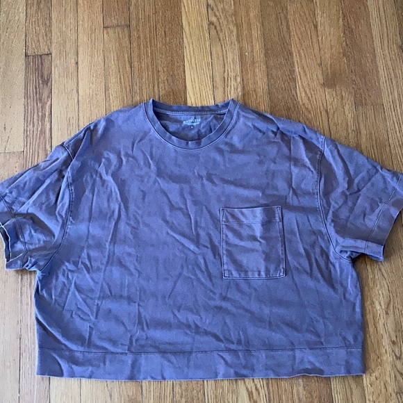 Athleta Tops - Athleta crop top size large